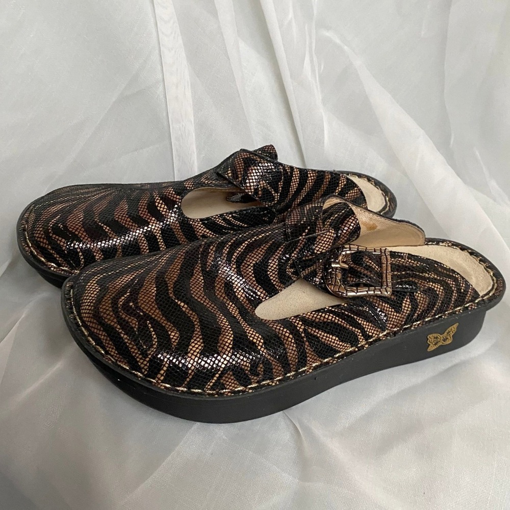 Alegria Y2K Zebra Leather Buckle Strap Brown Mules Clogs Shoes 6.5 37 Round Toe